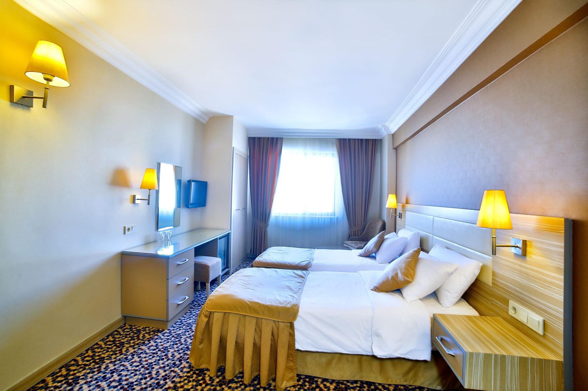 Hotel Grand Emin Istanbul Exterior photo