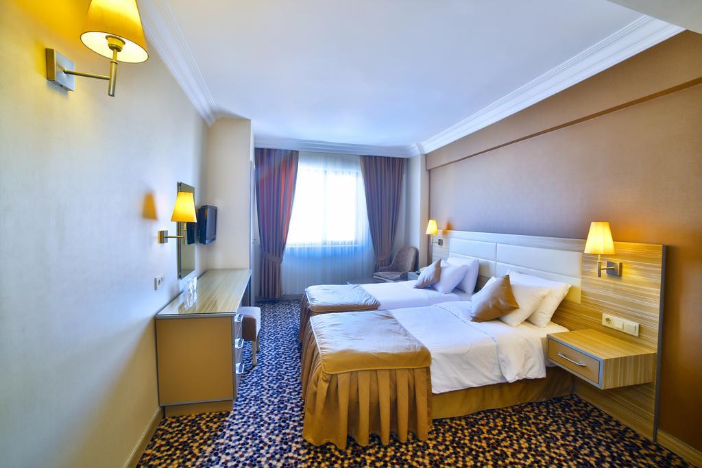 Hotel Grand Emin Istanbul Exterior photo