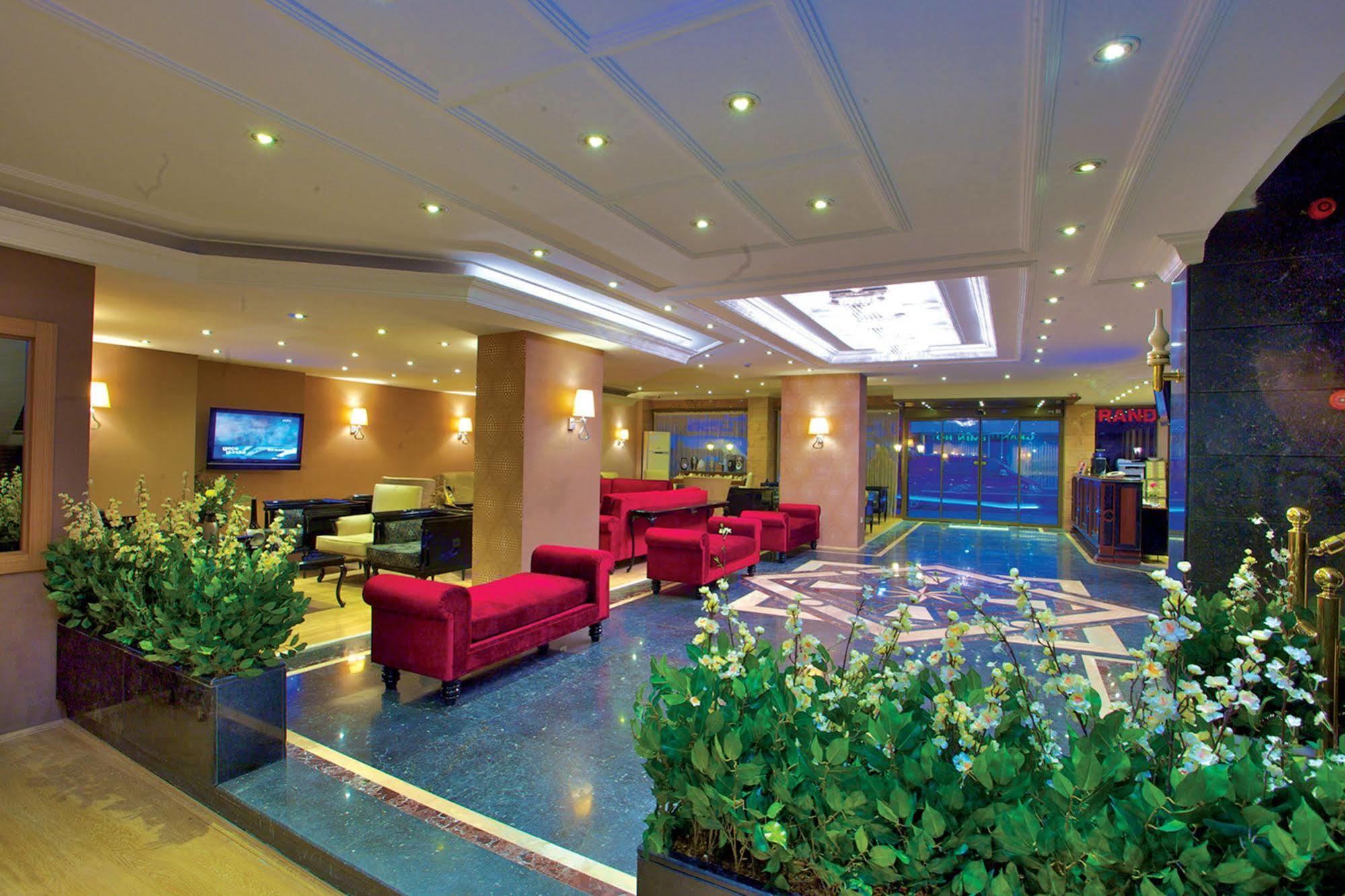 Hotel Grand Emin Istanbul Exterior photo